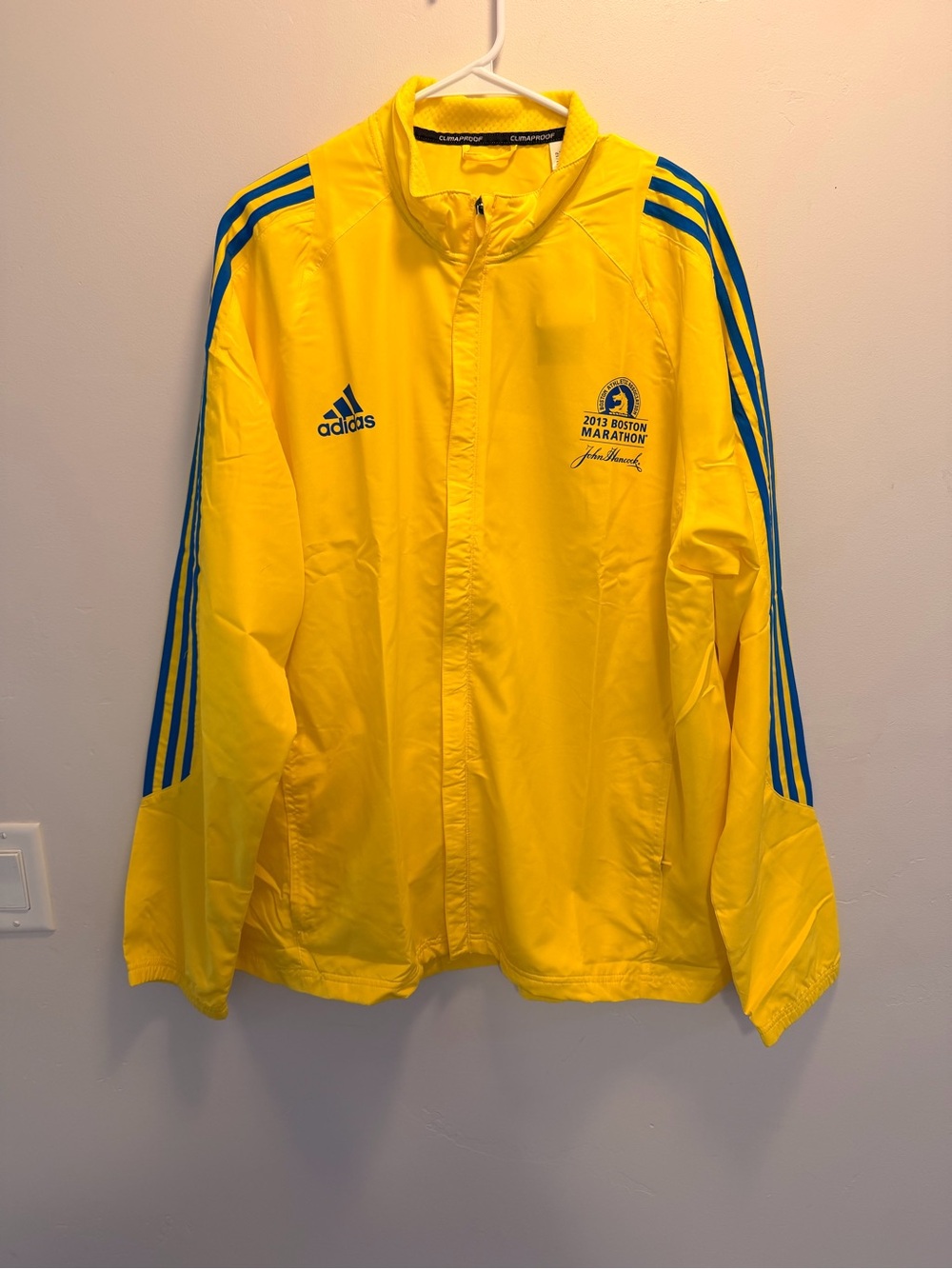 Rare Collectors Adidas Men’s 2013 Boston Marathon Yellow Windbreaker Jacket NWT - Picture 6 of 9